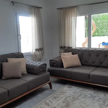 Family Apartment *