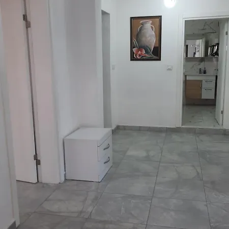 Apartment Family
